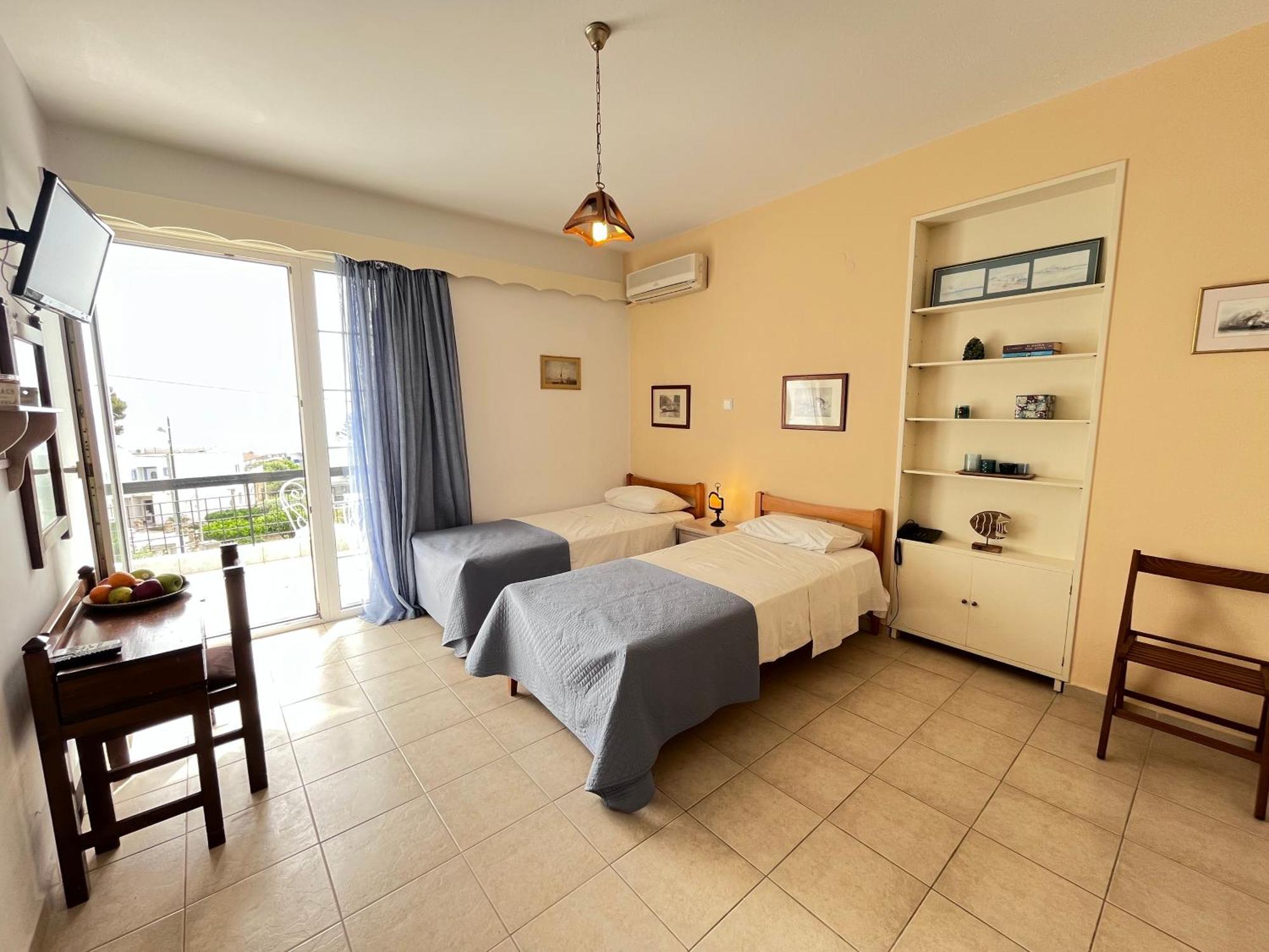 Hotel Elena Алинда Екстериор снимка