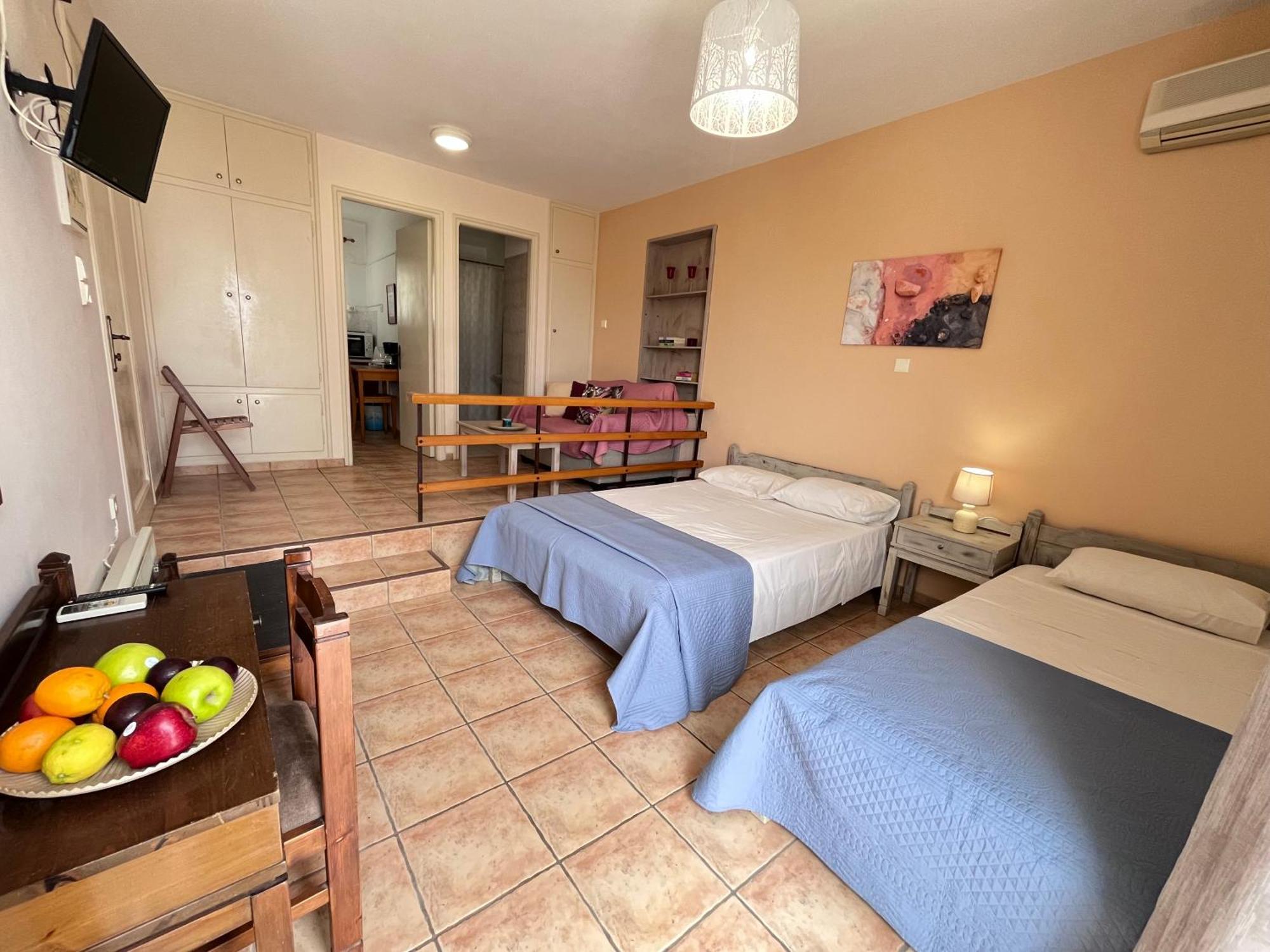Hotel Elena Алинда Екстериор снимка