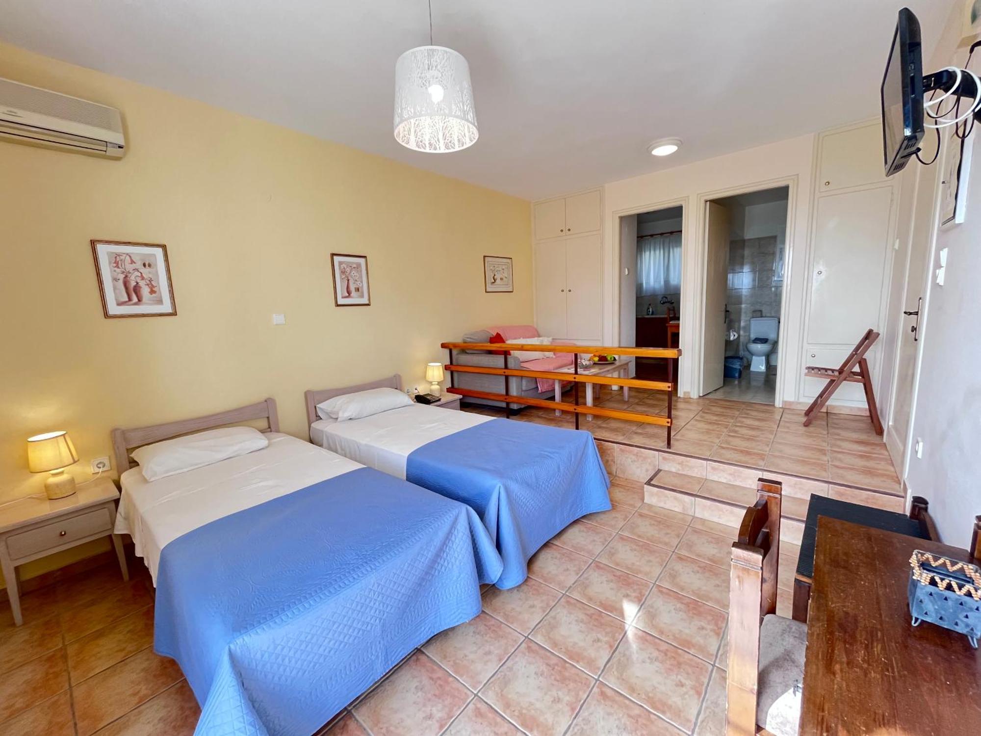 Hotel Elena Алинда Екстериор снимка